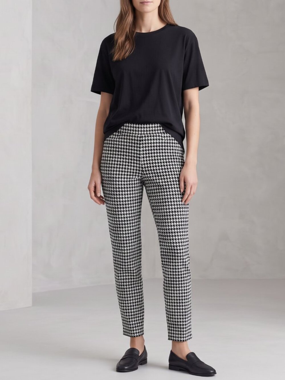 Susan Graver Weekend black/white HOUNDSTOOTH Pull-on pant, New w/o tags, Medium